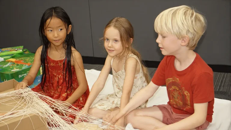 Is learning and play activities are different by age group ?