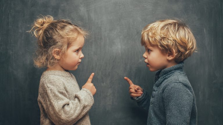 Conflict resolution: How can I help children navigate disagreements ?